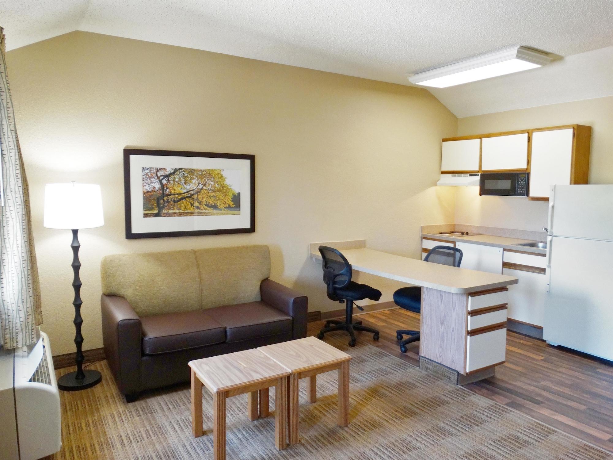 Extended Stay America Suites - Louisville - Alliant Avenue Exterior photo