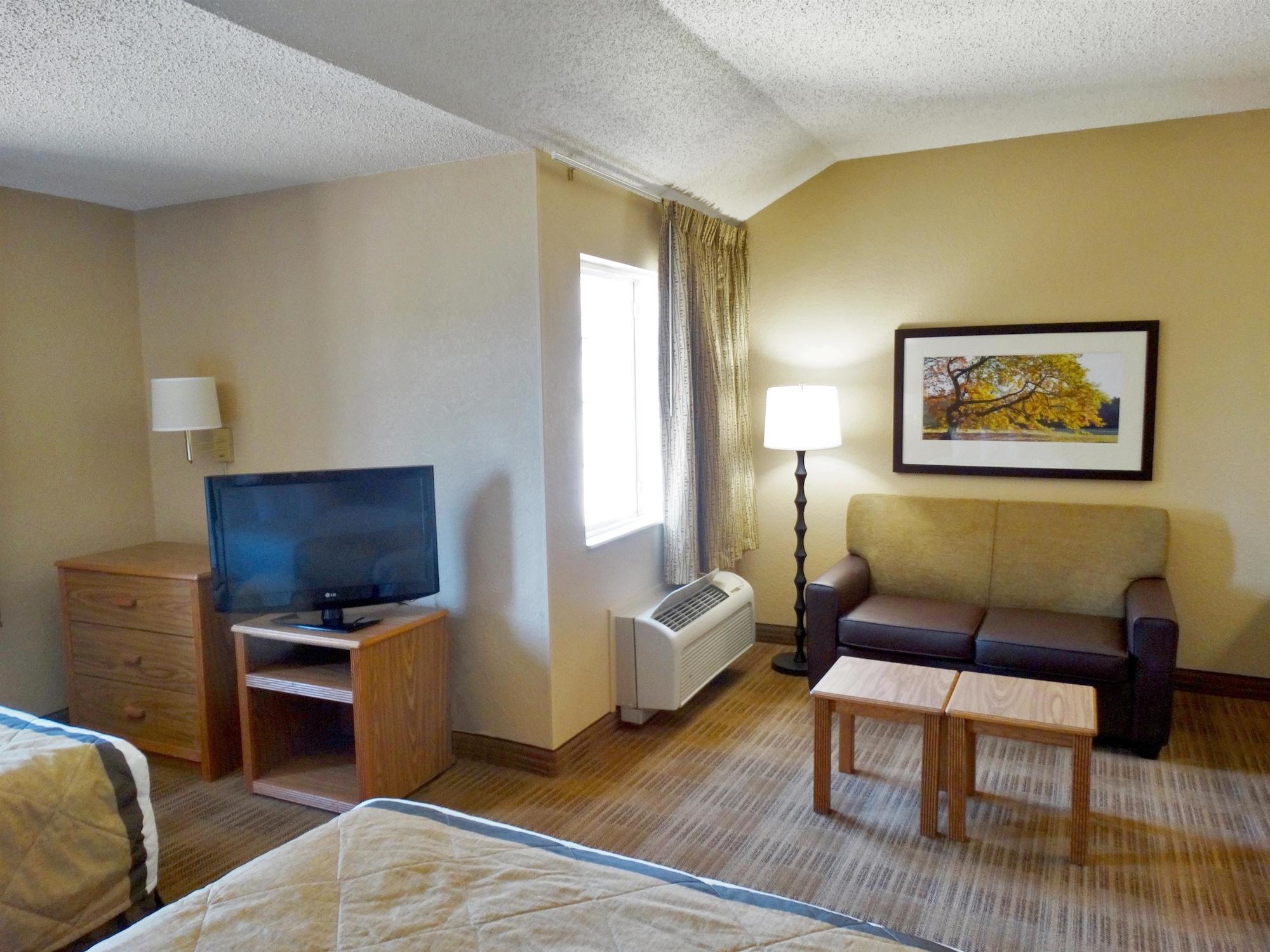 Extended Stay America Suites - Louisville - Alliant Avenue Exterior photo