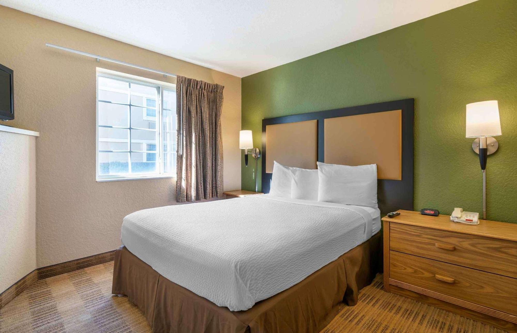 Extended Stay America Suites - Louisville - Alliant Avenue Exterior photo